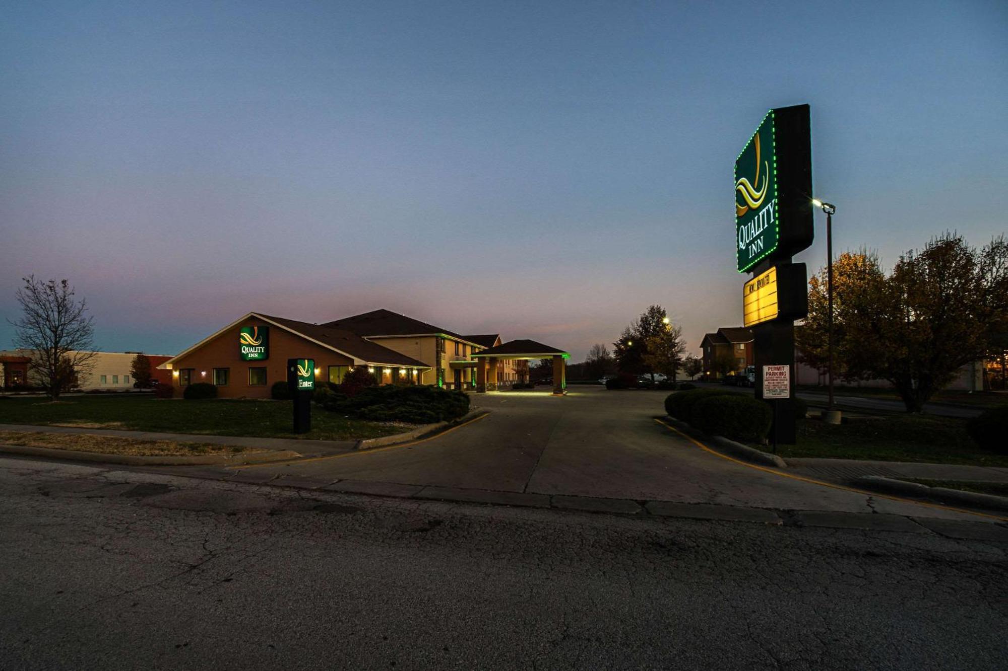 Quality Area Carbondale