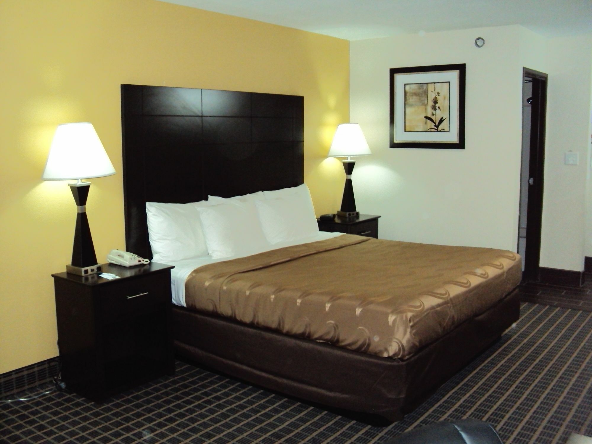 Quality Area Hotel 2*