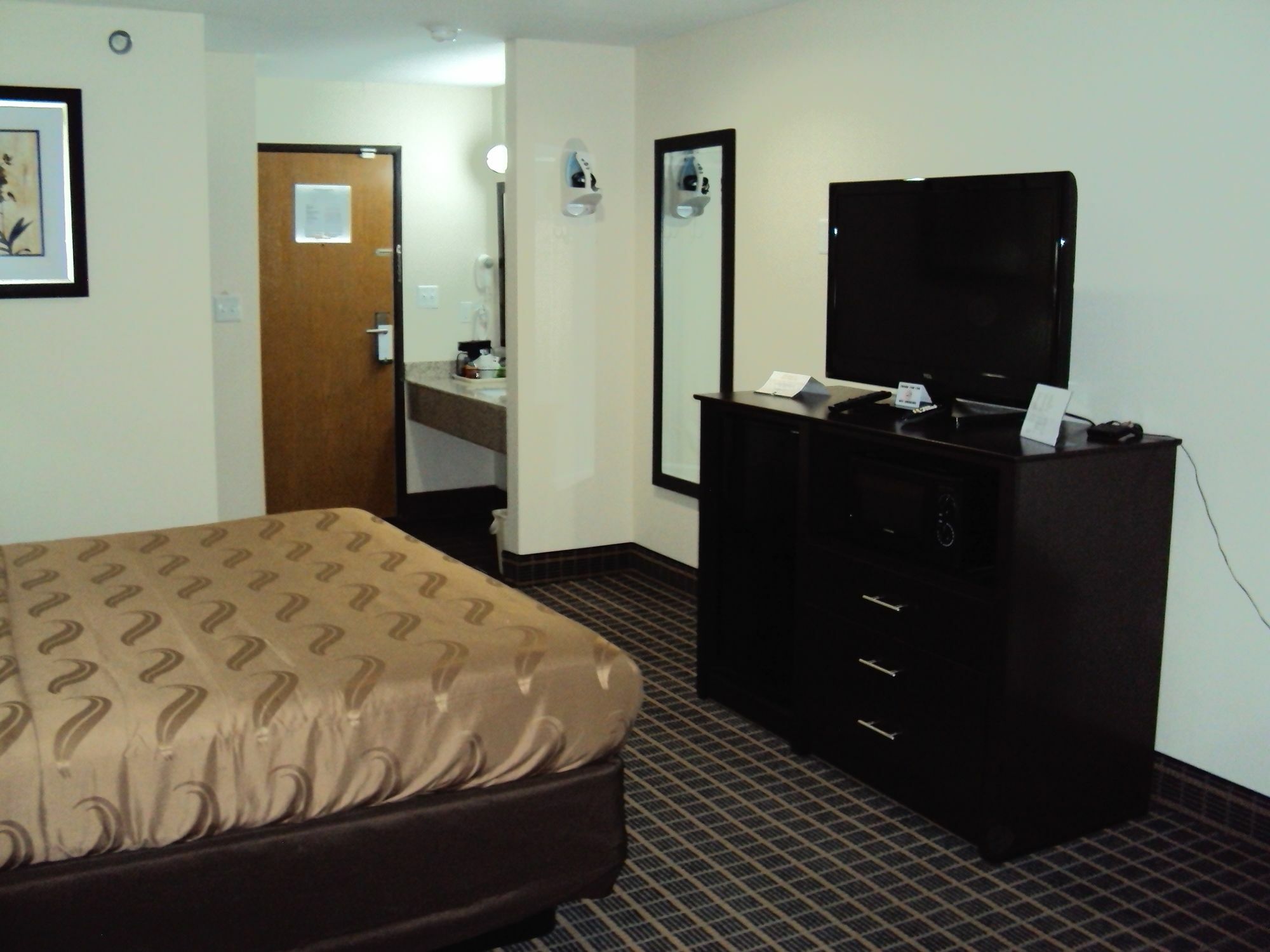 Quality Area 2* Carbondale